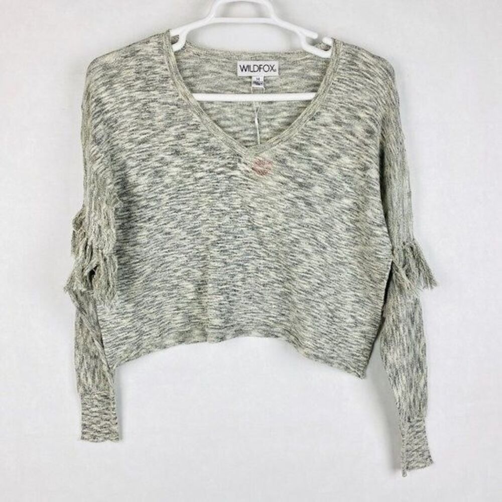 WILDFOX Sweater Size M Gray V-neck Cropped Fringed Sleeve Knit Long Sleeve